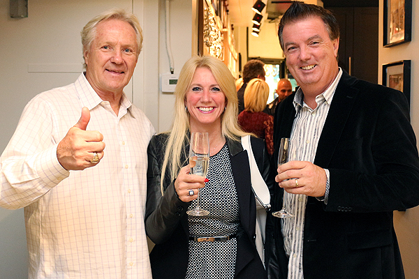 BRIAN BAKER/TOWN CRIER ARCHIVES THUMBS UP: Darryl Sittler, left, seen here during the Kitchen Court’s opening in October 2014, is a member of the Canada Walk of Fame’s Class of 2016.